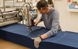 Mẫu máy cắt vải công nghiệp được sử dụng nhiều